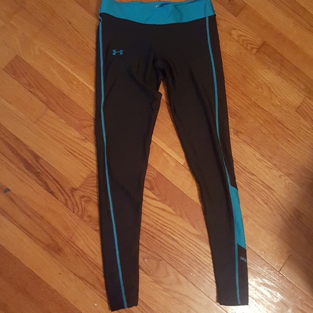 Under Armour compression leggings